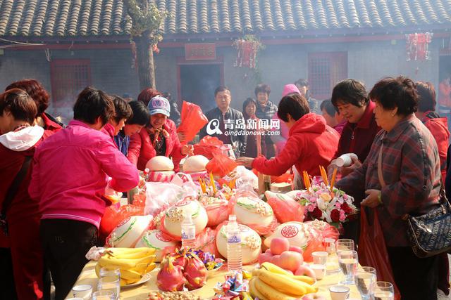 组图：红岛青云宫庙会拉开大幕 祈福瑞观民俗