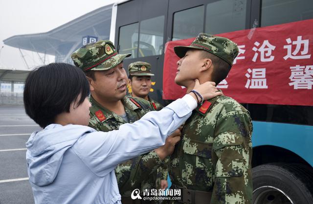 坐公交遇到色狼该咋办 学好这五招秒变女汉子 坐公交遇到色狼该咋办 学好这五招秒变女汉子
