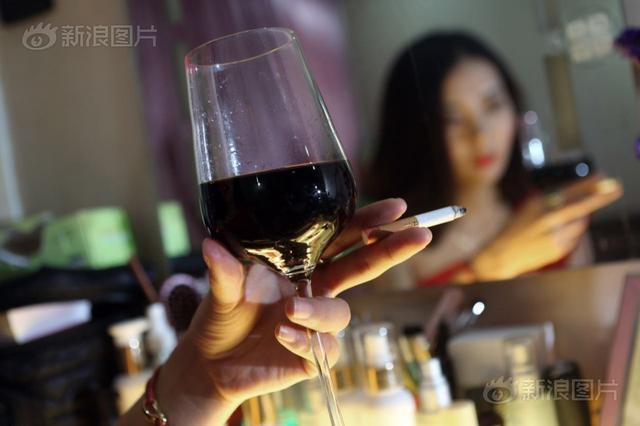 90后美女私教：从尘埃里开出一朵花