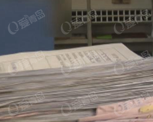 存300元能免费照相？交钱后影楼人去楼空