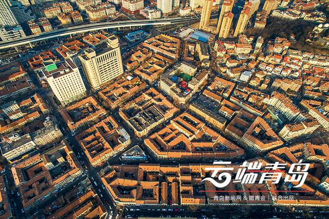 【云端青岛】航拍老城里院建筑群 规矩如积木 【云端青岛】航拍老城里院建筑群 规矩如积木
