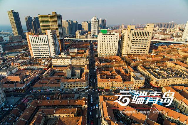 【云端青岛】航拍老城里院建筑群 规矩如积木 【云端青岛】航拍老城里院建筑群 规矩如积木