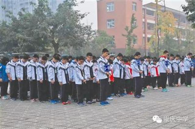 “金孔雀”将举行遗体告别仪式 父母前往牺牲现场