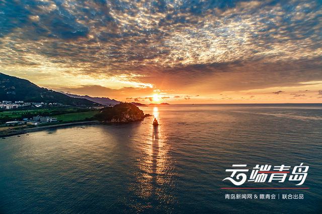 【云端青岛】百米高空看日出 云霞璀璨美如画