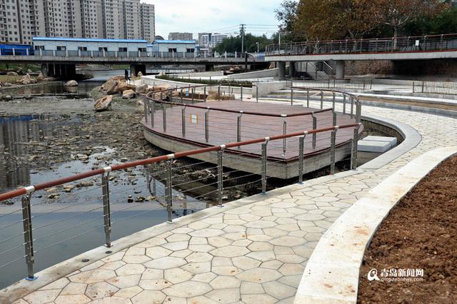 高清:探访李村大集旧址 脏乱河底要变景观带