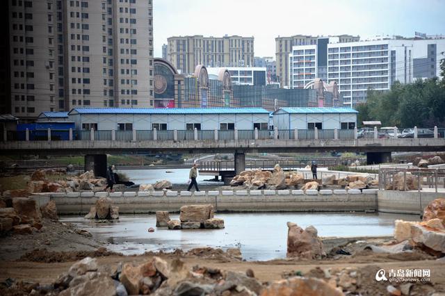 高清:探访李村大集旧址 脏乱河底要变景观带