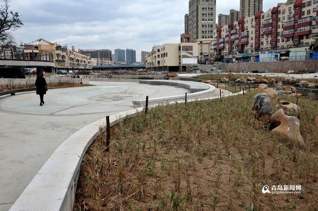 高清:探访李村大集旧址 脏乱河底要变景观带