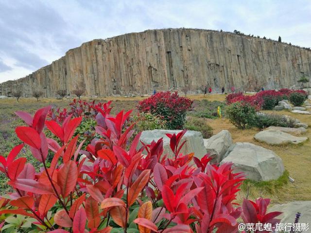 壮观！即墨“马山石林”高耸直立 令人望而生畏