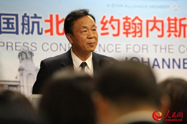 山航集团换帅 国航资深飞行员徐传钰接任董事长