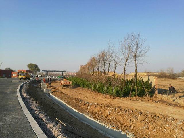 胶州湾高速改扩胶州收费站 12月底通车