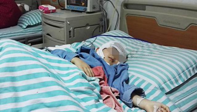 5岁女孩睡梦中被姥爷打成粉碎性骨折 只因琐事