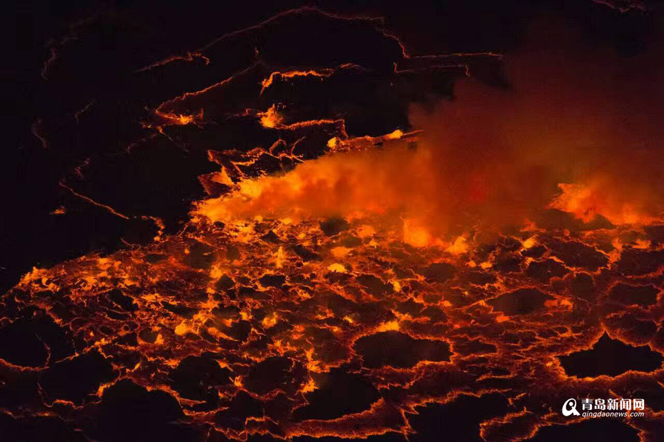高清:青岛摄影师镜头下的火山口 