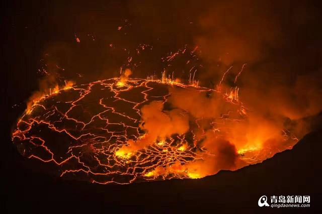 高清:青岛摄影师镜头下的火山口 