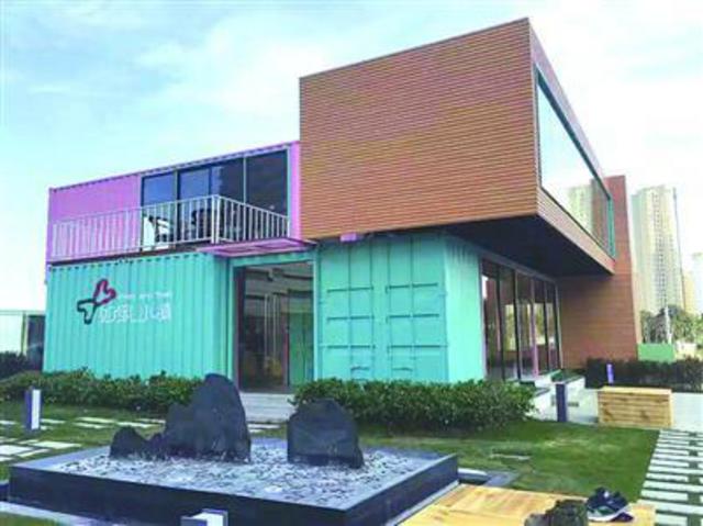 上海现由集装箱打造的度假酒店 住宿一晚近千元