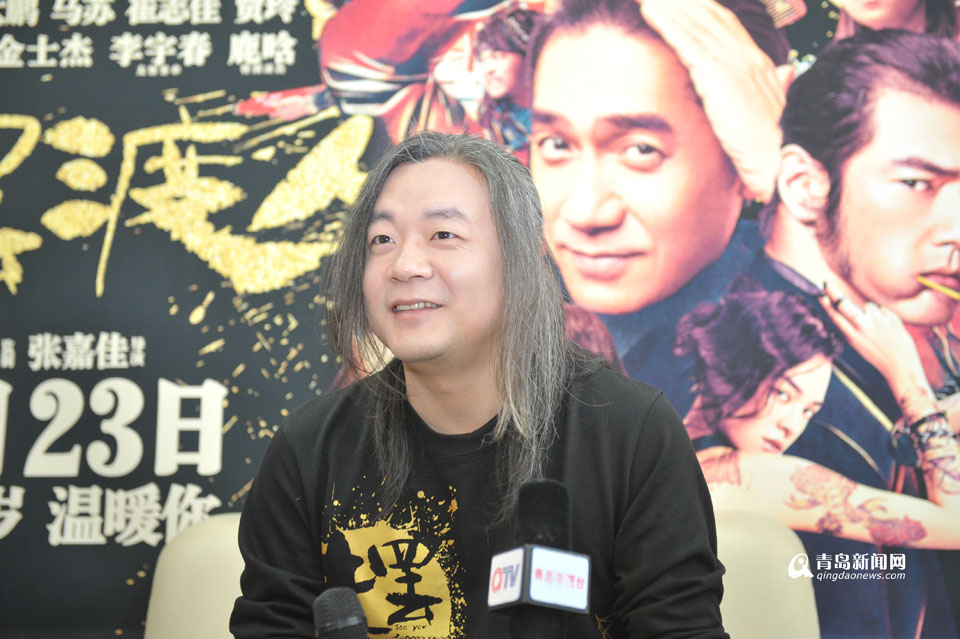 《摆渡人》男神女神云集 导演:不是用明星圈钱