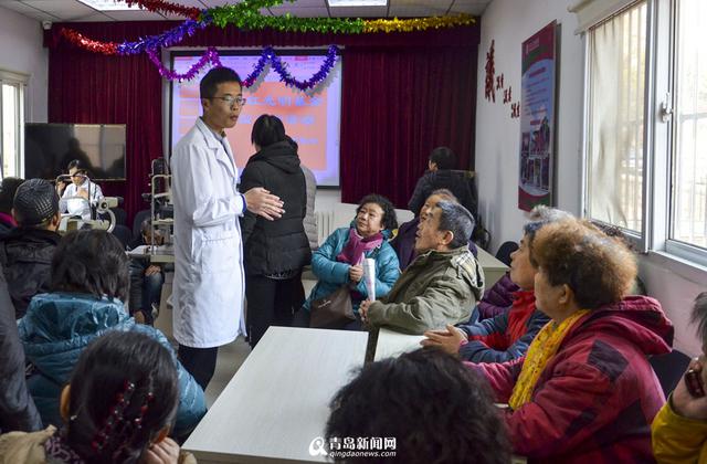 快申请!青岛65岁以上老人可免费做白内障手术