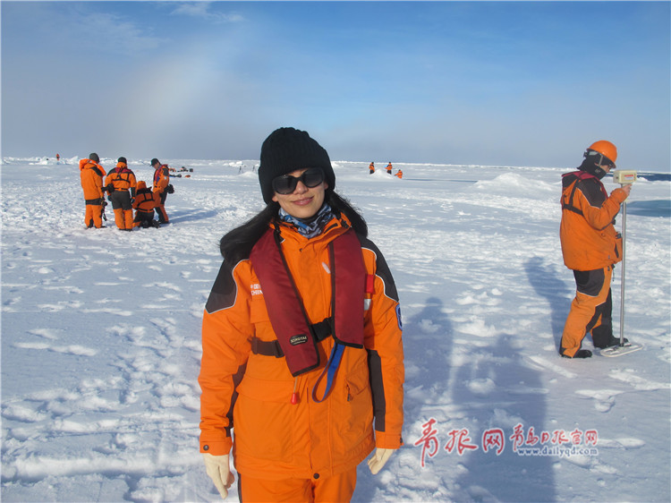 海大女教师北极科考之旅：到北冰洋去“遛狗”
