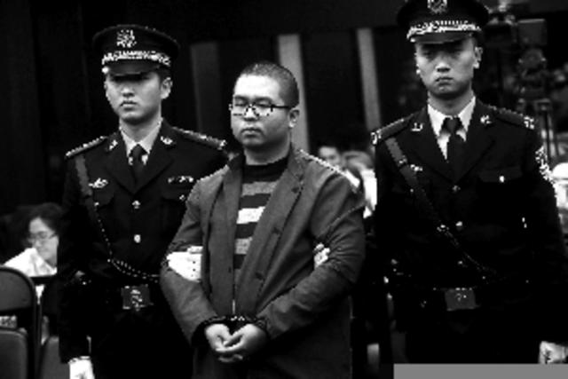 中传女生遇害案凶手被判死刑寻刺激编剧本杀人