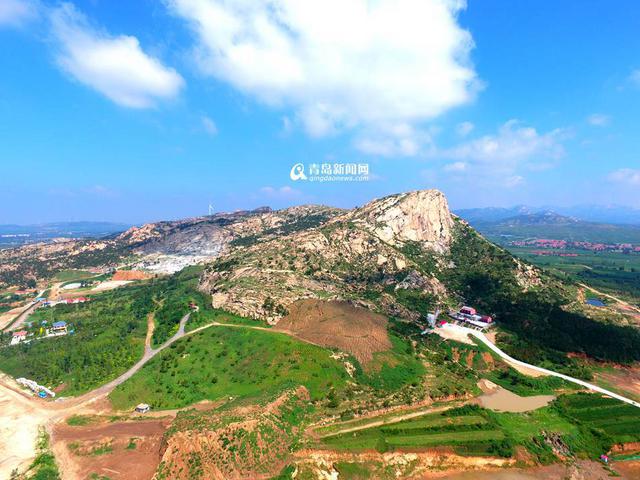 高清：废弃矿山变身公园 1300亩城市绿肺航拍