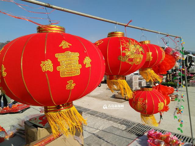 【节·拍】逛北宅毕家村大集 崂山特产年味浓