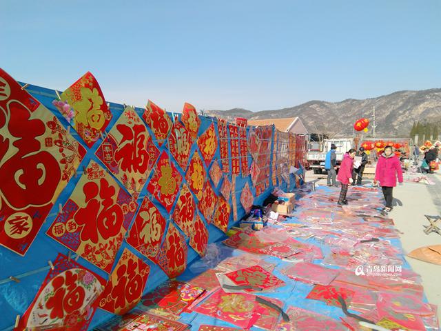 【节·拍】逛北宅毕家村大集 崂山特产年味浓