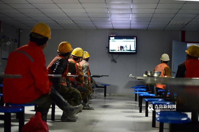 【青岛故事】地下28米 地铁爆破组的日常