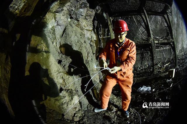 【青岛故事】地下28米 地铁爆破组的日常