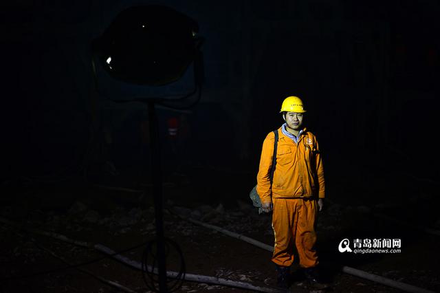 【青岛故事】地下28米 地铁爆破组的日常