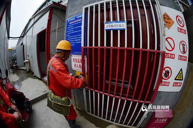 【青岛故事】地下28米 地铁爆破组的日常