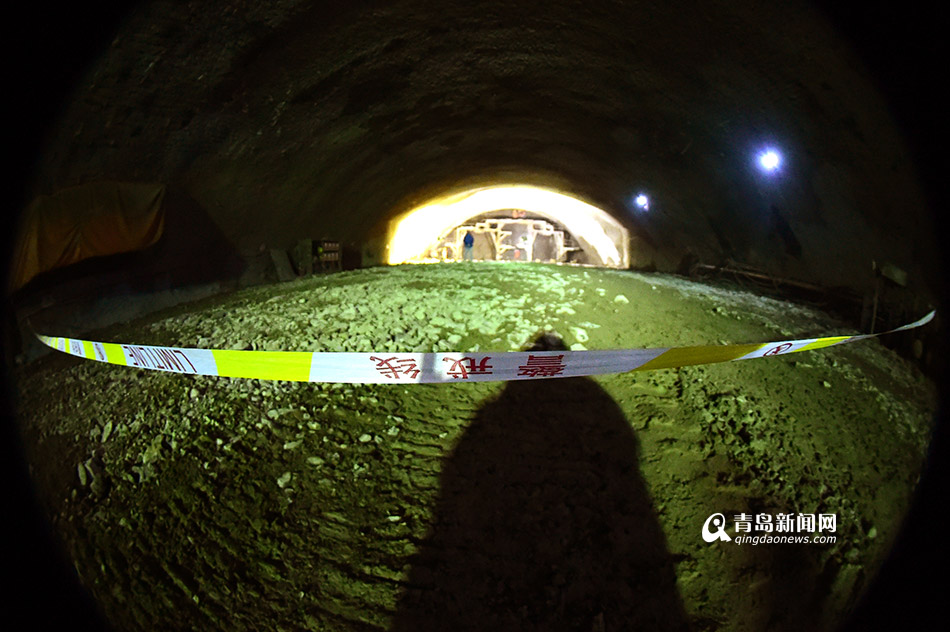 【青岛故事】地下28米 地铁爆破组的日常