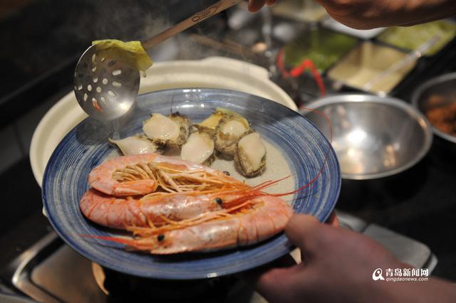 大厨教你做年夜菜 简单食材做出全家福