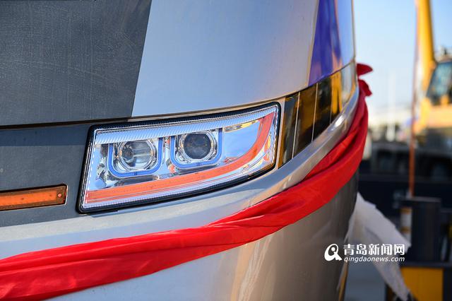 高清：地铁11号线列车交付 看它有啥过人之处