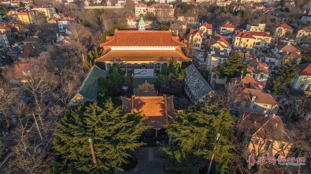 航拍青岛美术馆 悦览清风雅韵