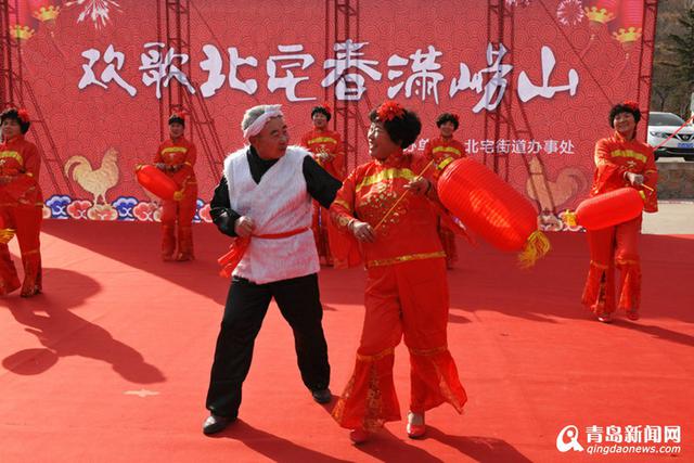 组图：传统闹元宵更带劲 高跷舞龙北宅嗨起来