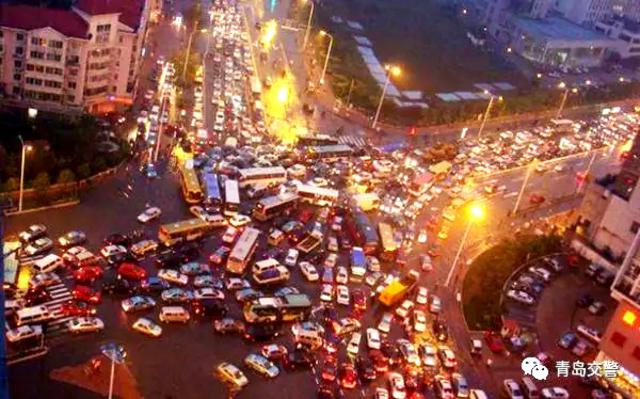 到底是谁堵了你的路 青岛交警教你避堵大招