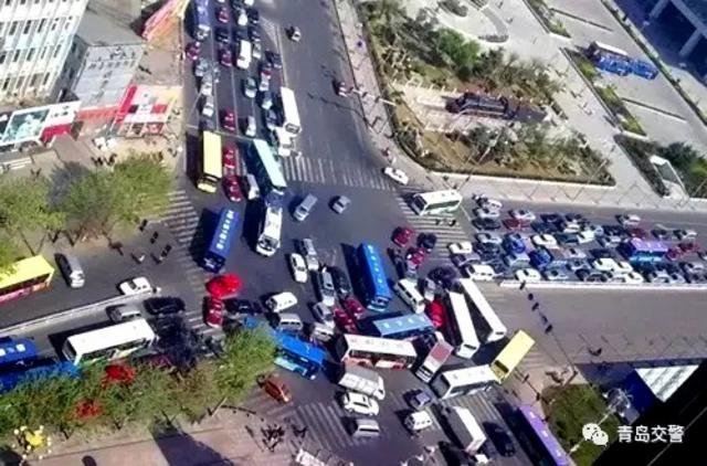 到底是谁堵了你的路 青岛交警教你避堵大招