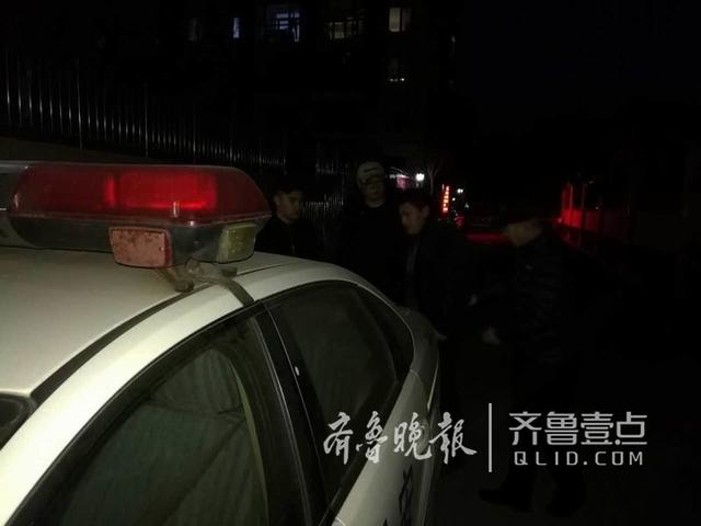 男子驾无牌摩托夜晚撞人 毁灭证据后潜逃回家