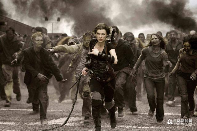 《生化危机:终章》青岛点映 15年丧尸经典收官