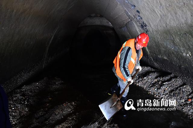 高清：探秘德建下水道 仅存5条墙壁完好