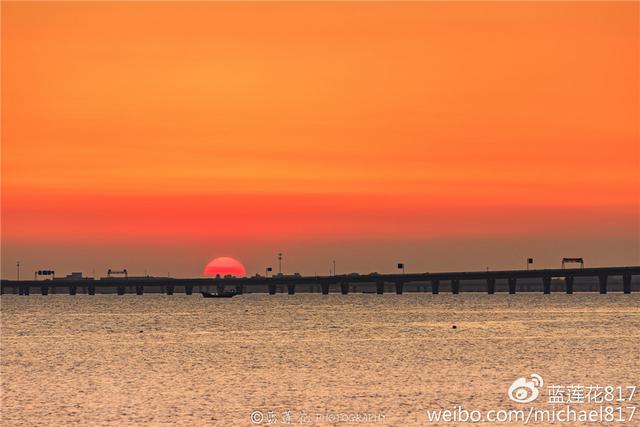 实拍胶州湾大桥绝美瞬间，这个视角你一定没见过！