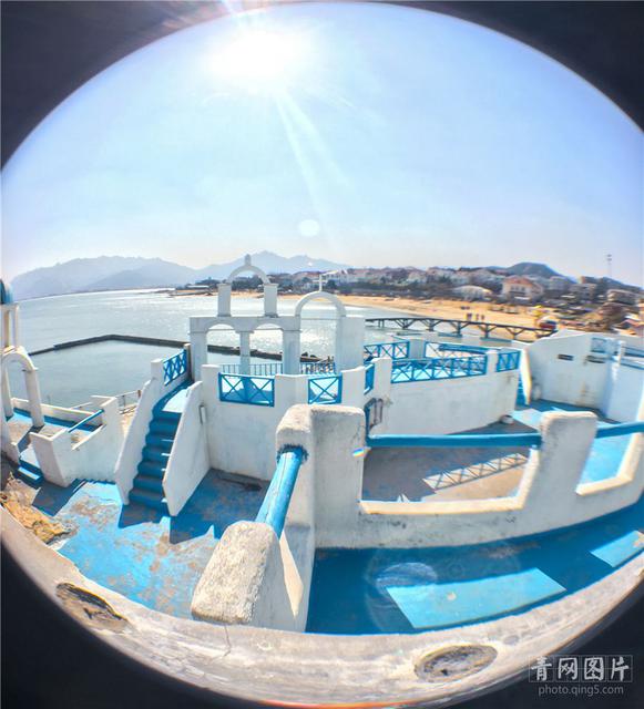 骑马看海把日子过成诗 崂山藏着一个希腊小城