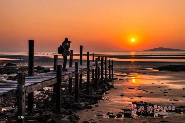 实拍仰口会场村断桥绝美星轨