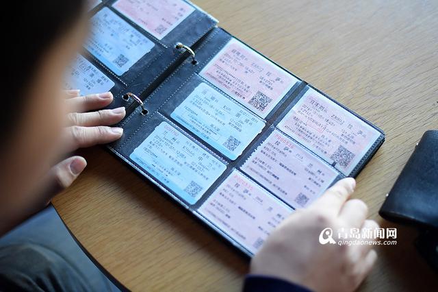 高清:95后火车迷 青岛铁路线他坐了个遍