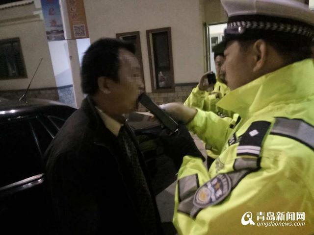 【畅安青岛】酒壮怂人胆 三轮车开进海底隧道