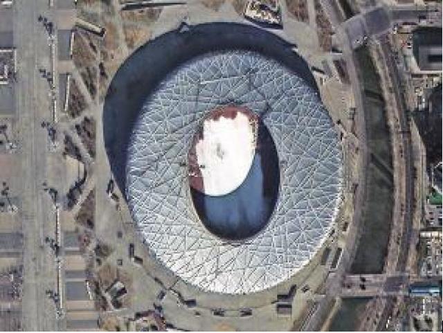 国产卫星高景一号传回新图：西安钟楼车辆清晰可辨