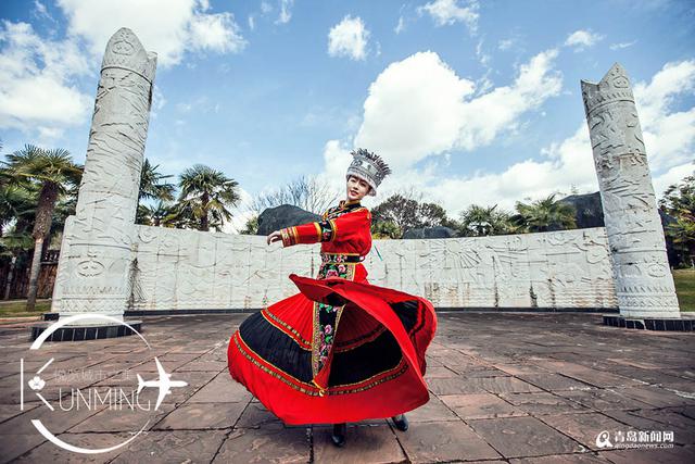 高清：青航空姐变身傣族美女 带你畅游昆明