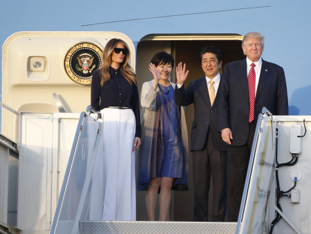 安倍夫妇陷右翼小学丑闻 日在野党将继续追究