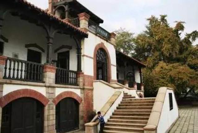 在青岛这些场馆均免费 可以带孩子尽情玩