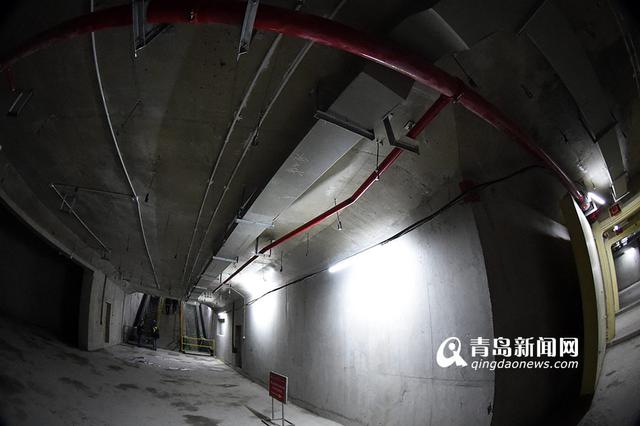 探秘地铁2号线麦岛站 扶梯已安装到位