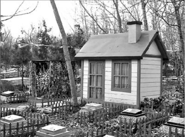 昌平区某宠物墓园的豪华墓地